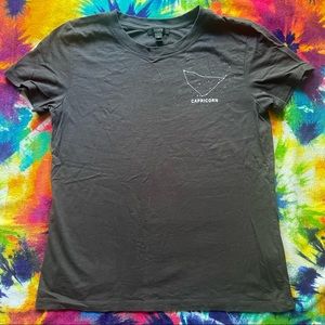 j.crew capricorn tshirt size medium